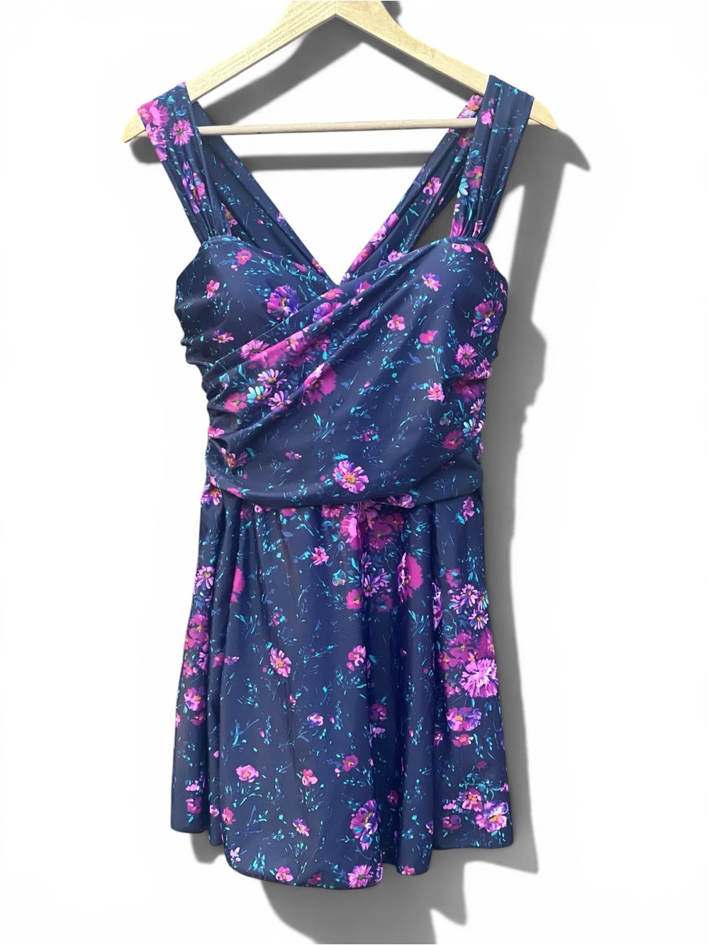 Coco Reef Floral Print Swim Dress Skirted Swimsuit Underwire Support - Picture 2 of 16